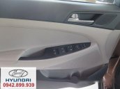 Hyundai Đông Anh bán xe Hyundai Tucson đời 2017, màu nâu, 925 triệu