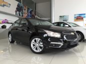 Bán Chevrolet Cruze LT 1.6L màu đen, bảo hành 3 năm, giao xe tận nơi - LH: 0945.307.489