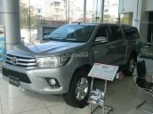 Bán Toyota Hilux G 2017, màu bạc, xe nhập khẩu, giá 790tr