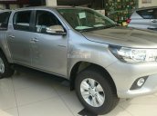 Bán Toyota Hilux G 2017, màu bạc, xe nhập khẩu, giá 790tr