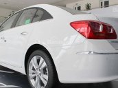 Xe Chevrolet Cruze LTZ đời 2017, khuyến mãi khủng, hỗ trợ vay vốn 100%, bao hồ sơ trên toàn quốc. Giao xe ngay