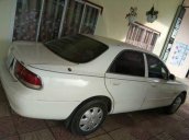 Bán nhanh xe Mazda 626 MT đời 1994, màu trắng số sàn