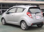 Cần bán Chevrolet Spark LT 1.0MT đời 2013, màu bạc