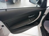 Cần bán xe BMW 3 Series 320I AT đời 2017, màu trắng, xe nhập