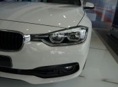 Cần bán xe BMW 3 Series 320I AT đời 2017, màu trắng, xe nhập