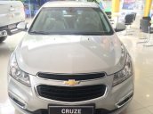 Chevrolet Cruze LT 1.6L màu bạc 5 chỗ, bảo hành 3 năm, giao xe tận nơi - LH: 0945.307.489