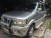 Cần bán Mitsubishi Jolie đời 2003, màu bạc xe gia đình