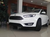 Cần bán Ford Focus Titanium 1.5L Ecoboost, màu trắng