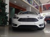 Cần bán Ford Focus Titanium 1.5L Ecoboost, màu trắng