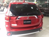 Cần bán xe Mitsubishi Outlander 2.4CVT đời 2017, màu đỏ, nhập khẩu chính hãng