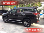 Bán Toyota Fortuner G đời 2017, màu đen, giao nhanh tại Toyota Vinh