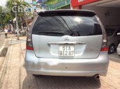 Cần bán lại xe Mitsubishi Grandis sản xuất 2005