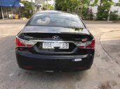 Cần bán xe Hyundai Sonata 2011, màu đen xe gia đình, giá chỉ 655 triệu