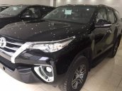 Cần bán xe Toyota Fortuner nhập khẩu đời 2017, đủ mầu, giao ngay. LH 0985102300