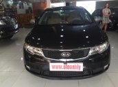 Cần bán xe Kia Cerato sản xuất 2010, màu đen, nhập khẩu Hàn Quốc, số sàn