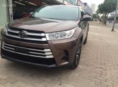 Bán xe Toyota Highlander Le sản xuất 2018, màu nâu, xe nhập