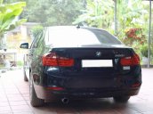 Cần bán lại xe BMW 3 Series 320i đời 2012, màu đen số tự động, giá tốt