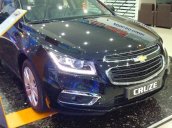 Chevrolet Cruze LTZ 2017 - Vay 90% - Khuyến mãi lên đến 70tr