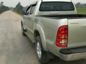 Chính chủ cần bán xe cũ Toyota Hilux 3.0 đời 2010, giá tốt