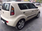 Cần bán gấp Kia Soul 1.6AT đời 2008, màu kem (be)