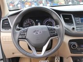 Bán ô tô Hyundai Tucson 2.0AT đời 2015, màu bạc, nhập khẩu nguyên chiếc, 939tr