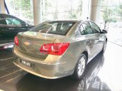 Chevrolet Cruze LT năm 2017, nhiều màu, ưu đãi lớn ***không nơi nào tốt bằng*** – gọi ngay 090 7575 000