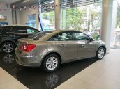 Chevrolet Cruze LT năm 2017, nhiều màu, ưu đãi lớn ***không nơi nào tốt bằng*** – gọi ngay 090 7575 000