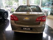 Chevrolet Cruze LT năm 2017, nhiều màu, ưu đãi lớn ***không nơi nào tốt bằng*** – gọi ngay 090 7575 000