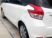 Cần bán gấp Toyota Yaris đời 2015, màu trắng, nhập khẩu như mới