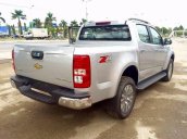 Cần bán gấp chiếc xe Chevrolet Colorado 4x4 AT đời 2017, màu bạc, nhập khẩu