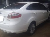 Bán xe cũ Ford Fiesta đời 2011, màu trắng số tự động, giá tốt