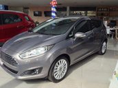 Bán gấp chiếc Ford Fiesta năm 2017, xe chính chủ giá mềm 