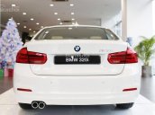 BMW 3 Series 320i 2017, màu trắng, nhập khẩu, giá tốt nhất, giao xe ngay