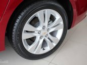 Cần bán xe Cruze làm xe hoa cưới hỏi chạy dịch vụ đời 2017, giá chỉ 519 triệu. LH/0984983915