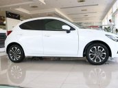 Bán Mazda 2 1.5L đời 2017, màu trắng