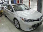 Bán xe Toyota Avalon Limited AT đời 2017, màu trắng, nhập khẩu