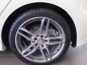 Bán xe Mercedes A250 sản xuất 2016, màu trắng, nhập khẩu nguyên chiếc