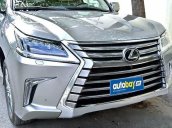 Bán Lexus LX 570 Luxury AT đời 2016, màu bạc, nhập khẩu