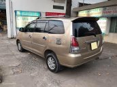 Nhà kẹt tiền nên cần bán xe Innova 2008 J lên G màu vàng đồng số sàn