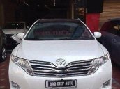 Bán xe cũ Toyota Venza 3.5 sản xuất 2009, màu trắng, nhập khẩu