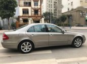 Bán ô tô Mercedes E240 đời 2004 chính chủ giá cạnh tranh