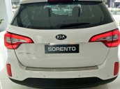 Bán ô tô Kia Sorento GAT sản xuất 2017, màu trắng