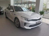 Bán ô tô Kia Optima đời 2017, màu bạc