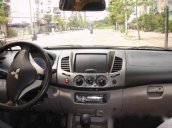 Chính chủ bán xe Mitsubishi Triton đời 2009, màu bạc