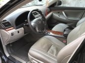 Cần bán Toyota Camry 2.4G sx 2012, màu đen