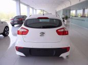 Bán xe Kia Rio 5DR ATH đời 2016, màu trắng, nhập khẩu, giá 592tr