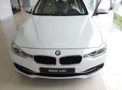 BMW 3 Series 330i 2017, màu trắng, nhập khẩu nguyên chiếc. Bán xe BMW chính hãng tại Đà Nẵng