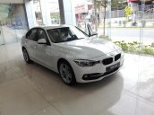 BMW 3 Series 330i đời 2017, màu trắng, nhập khẩu chính hãng