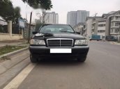 Bán Mercedes C200 đời 2000, màu đen số tự động giá cạnh tranh