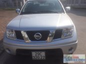 Cần bán lại xe Nissan Navara đời 2013, màu bạc